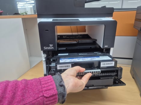 M702_토너교체방법5